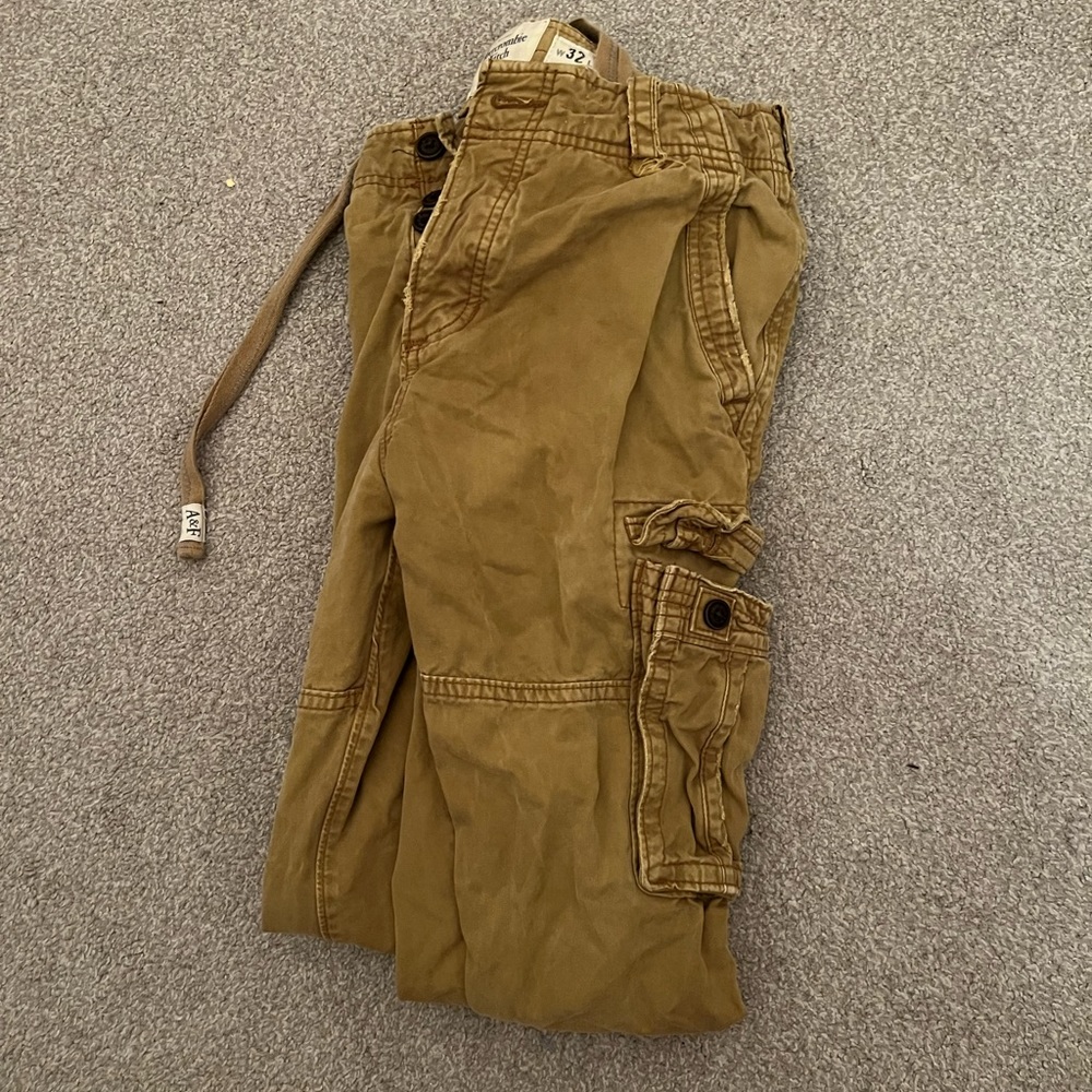 Mens Abercrombie and Fitch cargos